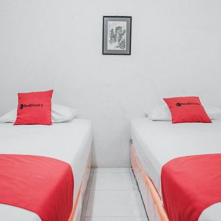 Reddoorz Near Kartini Mall Lampung Bandar Lampung Exteriér fotografie