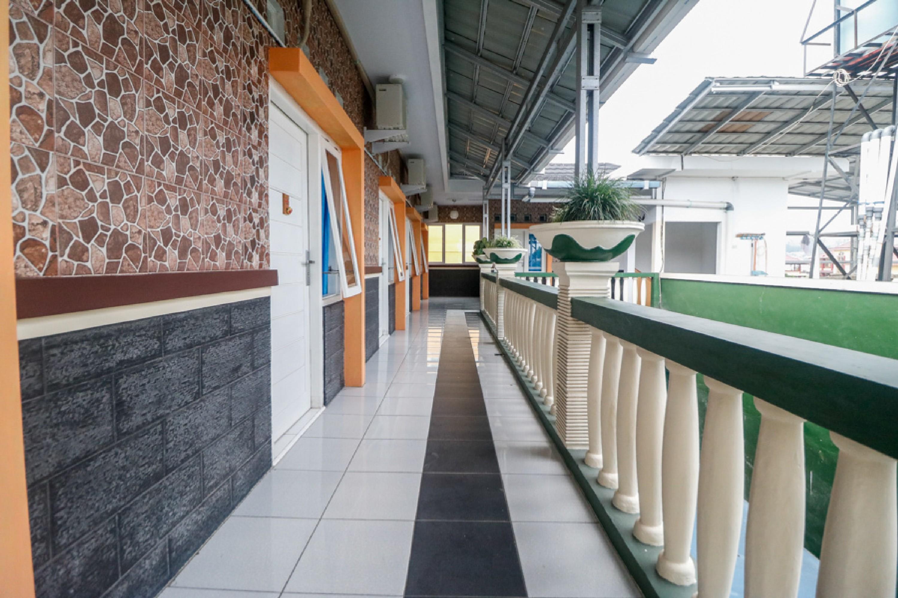 Reddoorz Near Kartini Mall Lampung Bandar Lampung Exteriér fotografie